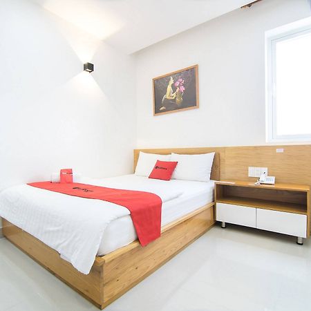 Reddoorz Plus Near Lotte Mart Cong Hoa Ciudad Ho Chi Minh  Exterior foto