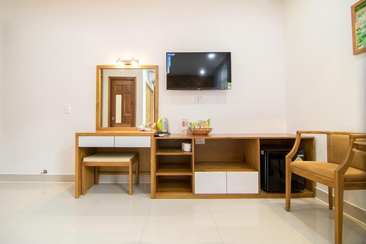 Reddoorz Plus Near Lotte Mart Cong Hoa Ciudad Ho Chi Minh  Exterior foto