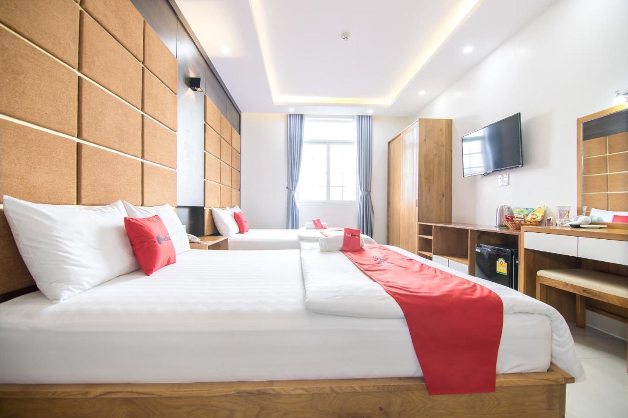 Reddoorz Plus Near Lotte Mart Cong Hoa Ciudad Ho Chi Minh  Exterior foto