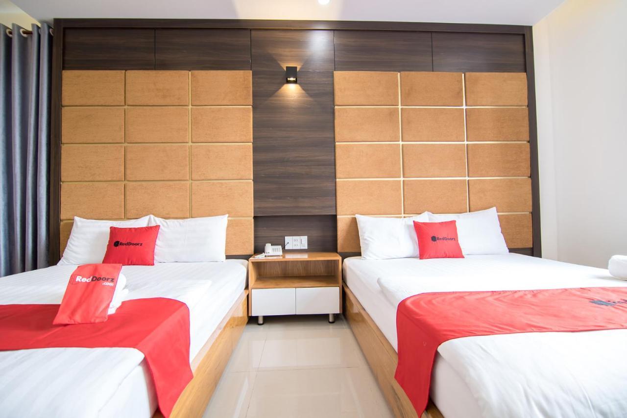 Reddoorz Plus Near Lotte Mart Cong Hoa Ciudad Ho Chi Minh  Exterior foto