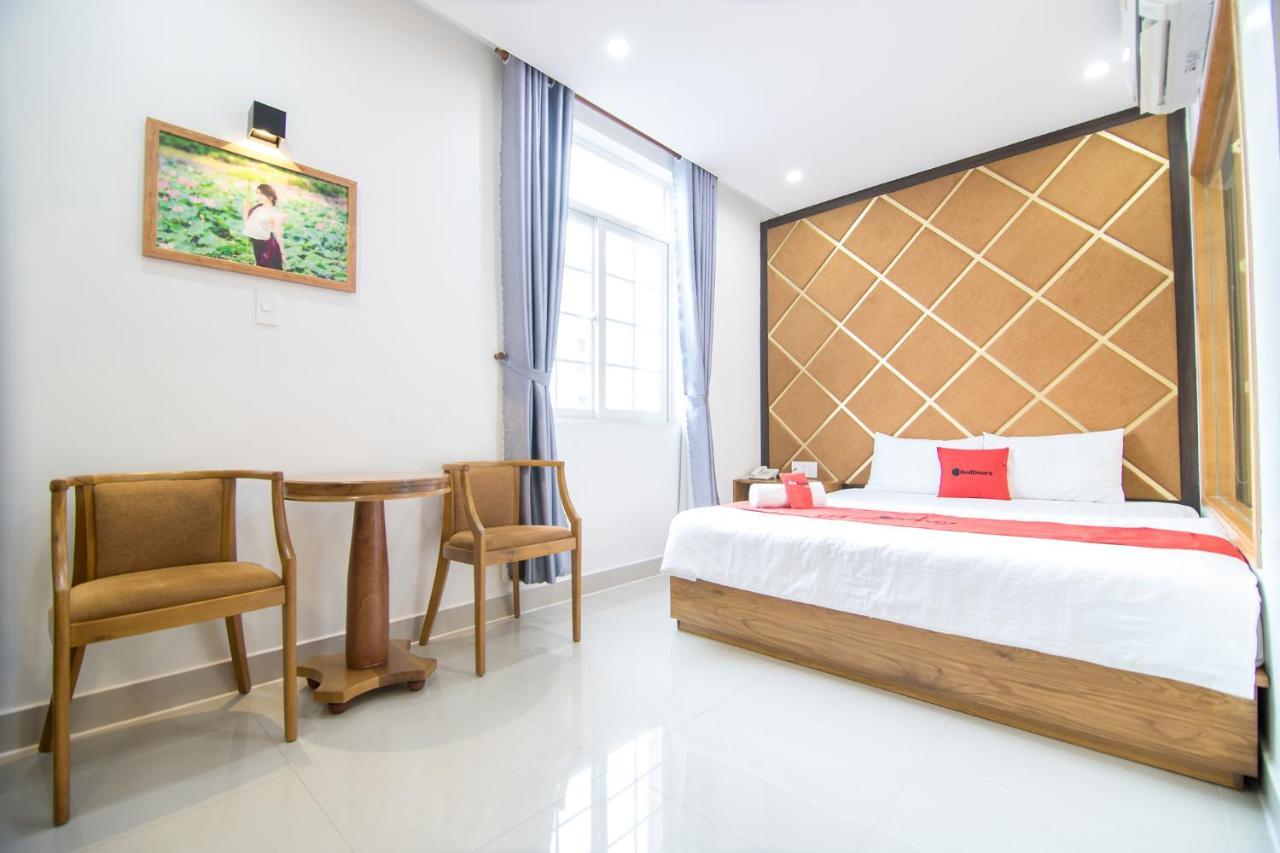 Reddoorz Plus Near Lotte Mart Cong Hoa Ciudad Ho Chi Minh  Exterior foto