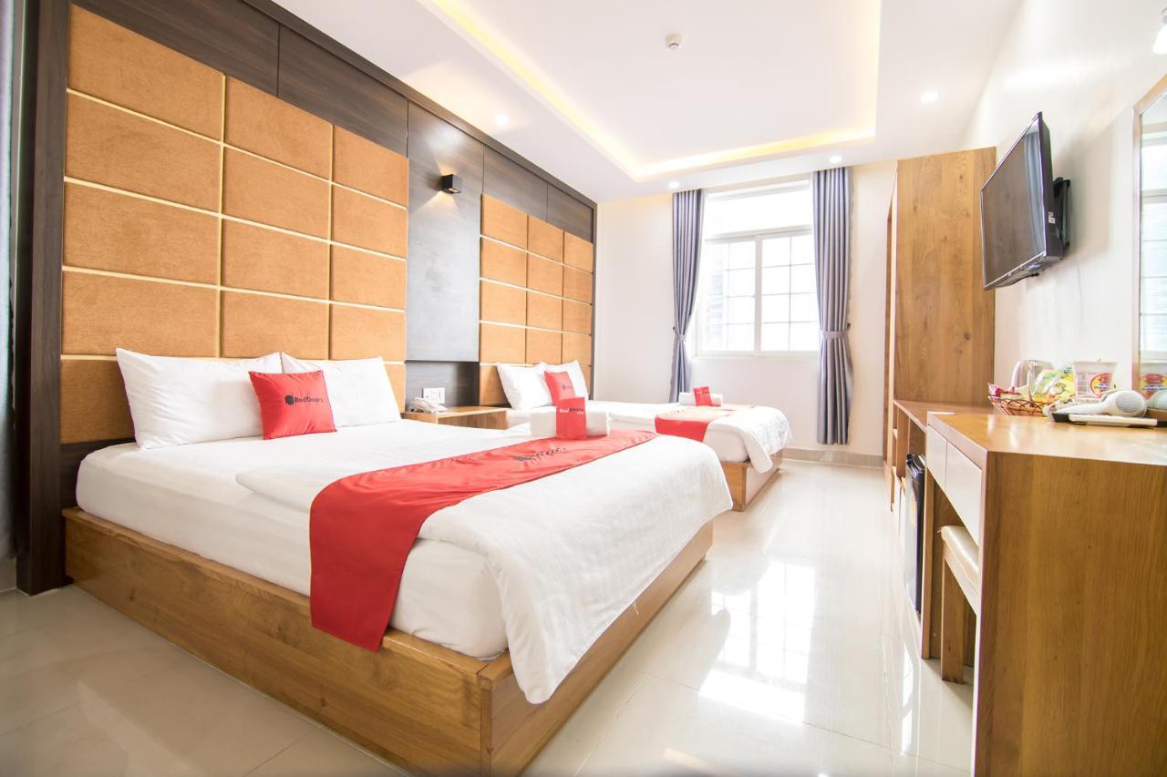 Reddoorz Plus Near Lotte Mart Cong Hoa Ciudad Ho Chi Minh  Exterior foto